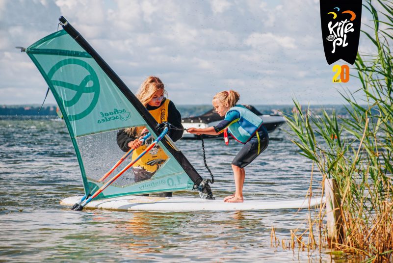 Nauka windsurfingu w Chałupach