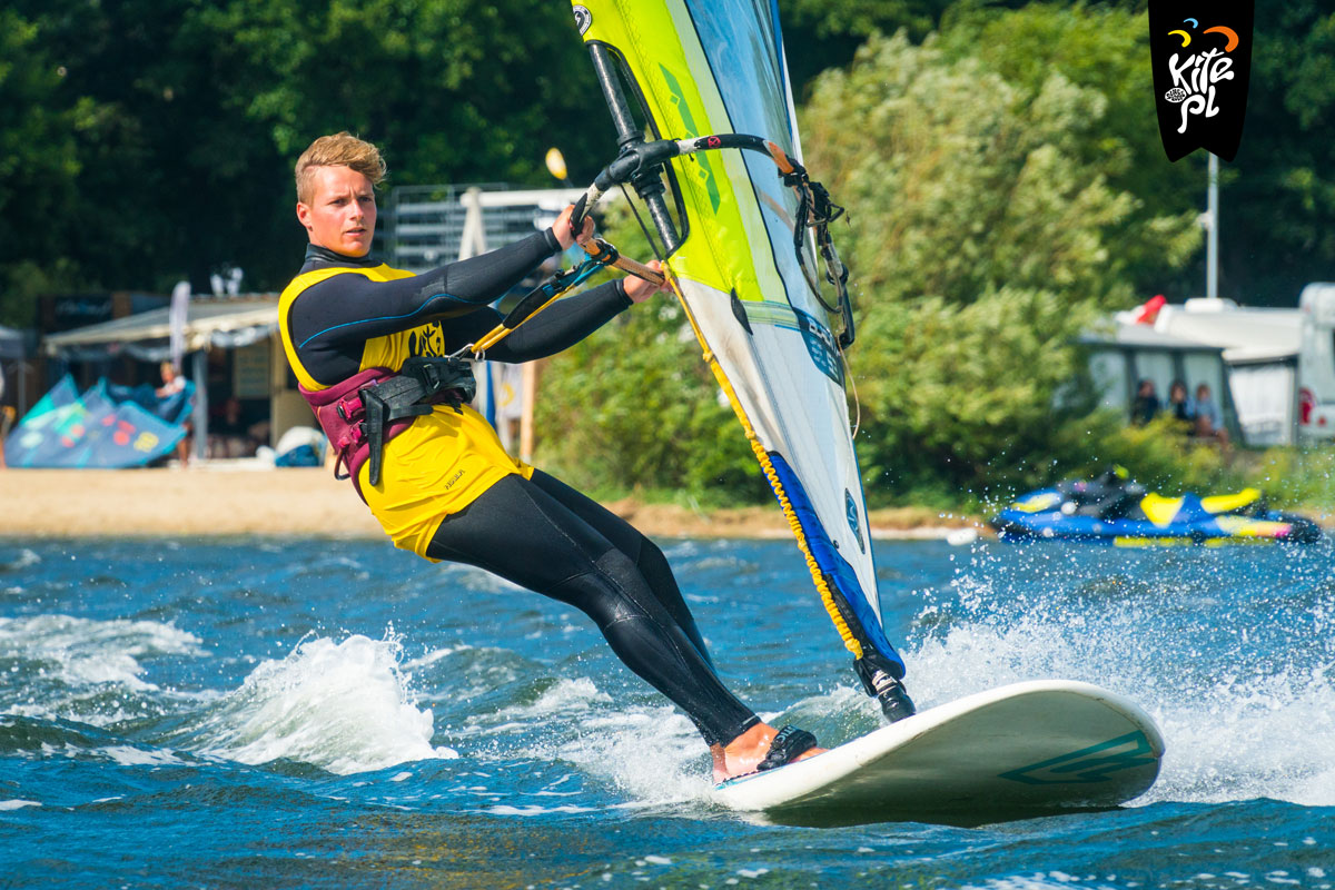 Instruktor windsurfingu